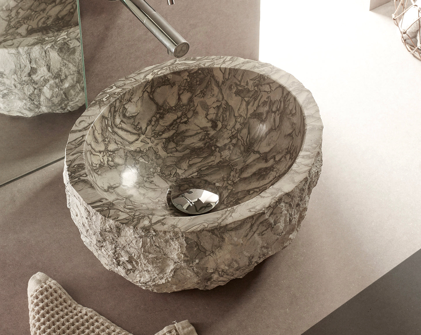 Dover washbasin